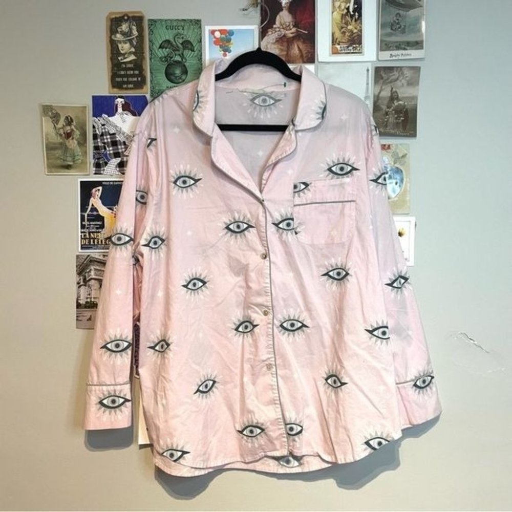 PRINTFRESH EYE OF THE WORLD EVIL EYE COTTON LONG SLEEVE BUTTON DOWN PAJAMA TOP